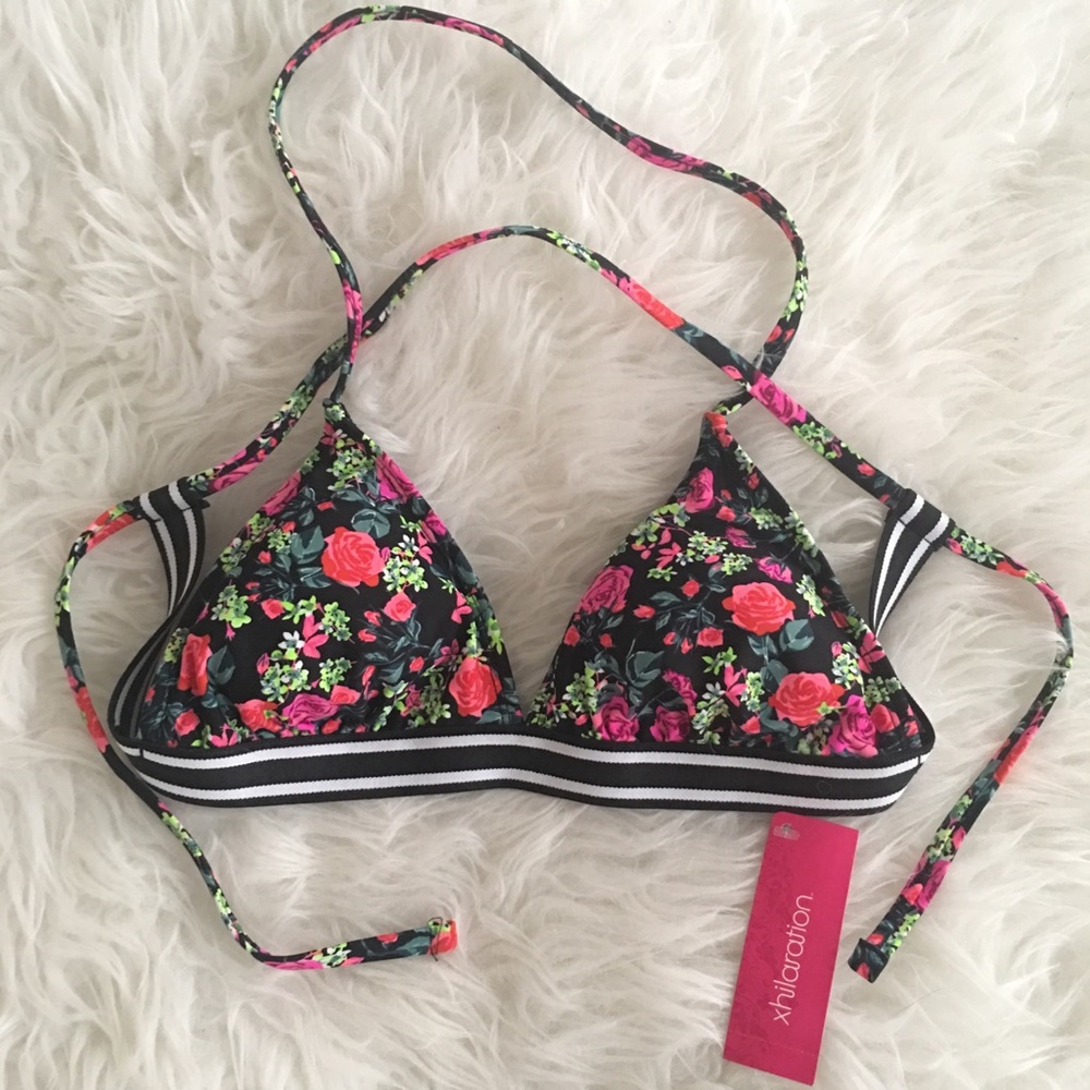 NWT Floral Criss-Cross Back Triangle Bikini Top, S